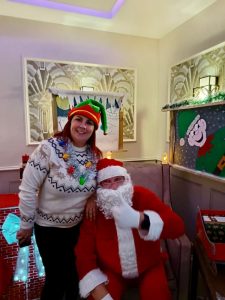 An Amazing Turnout at Grace Court’s Christmas Celebration 11 PZTbx9Jg