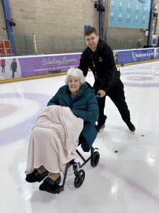 41465d5c d06d 4c77 aa71 38e51ca5afb5