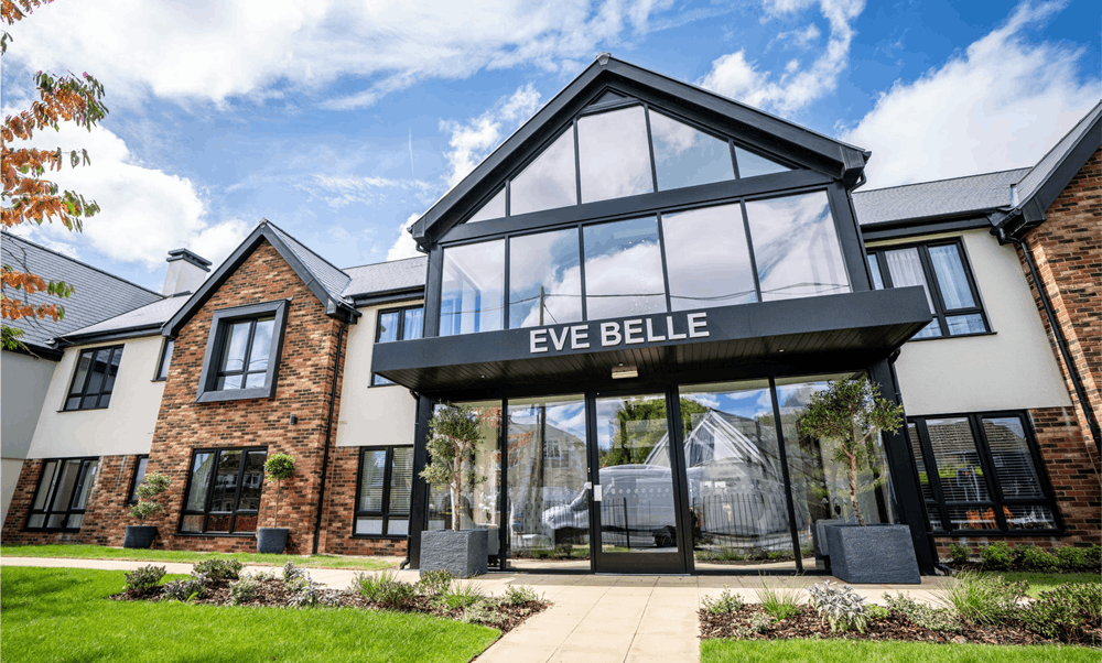 Eve Belle 1